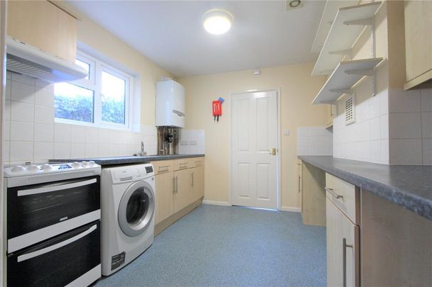 3 bedroom terraced house to rent - Photo 1