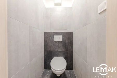 Pronájem bytu 2+kk 59 m - Fotografie 4