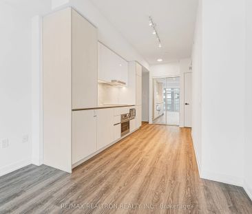 8 Interchange Way #5501 - Photo 6