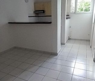 Location Appartement 33.49m² 2 pièces Fort de france - Photo 4