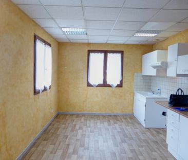 Appartement - 82,04 m² - 4 pièces - Photo 3