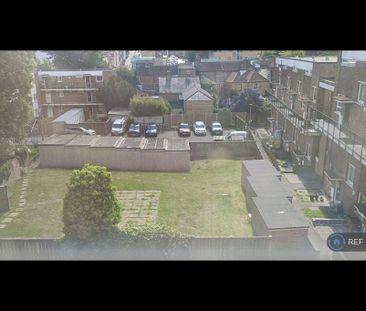 2 bedroom maisonette to rent - Photo 1