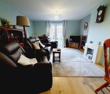 2 bedroom terraced house to rent - Photo 5
