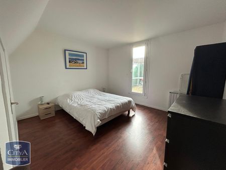 Location Appartement 2 pièces 46m² BLONVILLE SUR MER 14910 - Photo 3