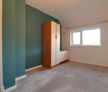 King George Crescent, Rushall, Walsall, WS4 - Photo 3