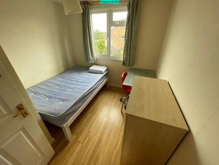 5 bedroom semi-detached house to rent - Photo 4