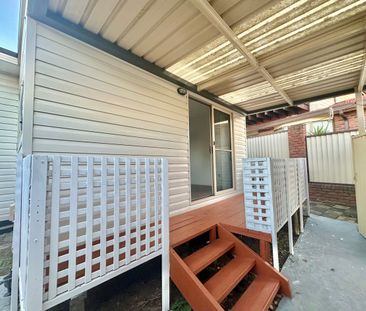 15A Concorde Place, St Clair, NSW 2759 - Photo 4