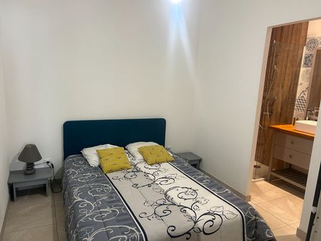 Location appartement 2 pièces, 28.06m², Rochefort - Photo 2