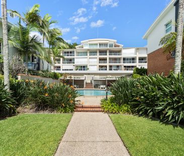 Resort-Style Living in Sought-After Locale - Photo 5