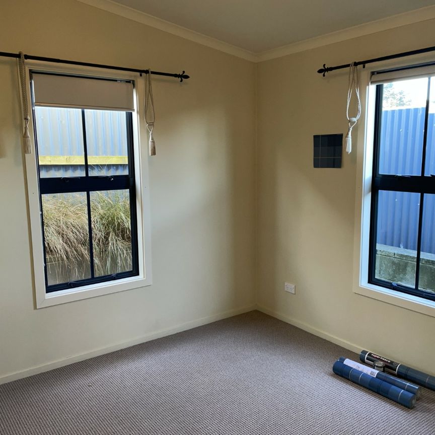 Modern Cottage Living - Photo 1