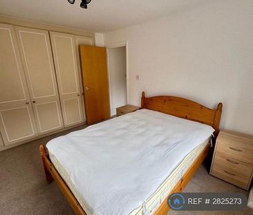 2 bedroom flat to rent - Photo 6