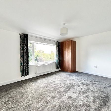 Kylborne Close, IP33 3UY - Photo 1