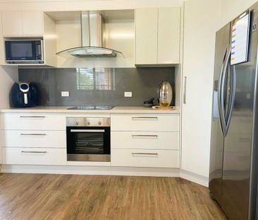 Modern Finishes in this Comfortable Home - Photo 5