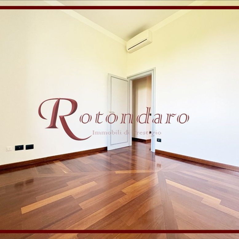 Affitto Residenziale - Milano Centro Storico - Via G. Leopardi - Photo 1