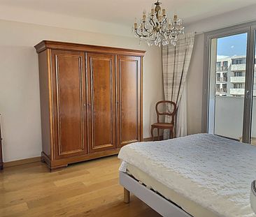 A louer appartement de type 3 avec balcon à Marseille Quartier BAILLE - Photo 5