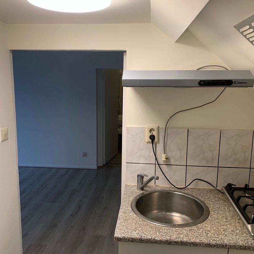 Per direct beschikbaar in het centrum van Roosendaal: een 2-kamer appartement - Foto 1