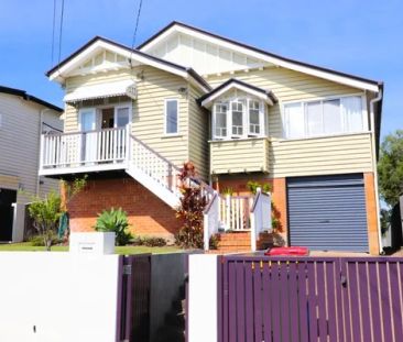 21 Rosary Crescent, Brisbane - Photo 1