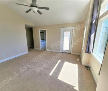 1XXXX 77A Avenue UP Surrey - Photo 2