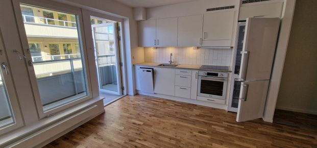 Klockelundsvägen, Farsta - Photo 1