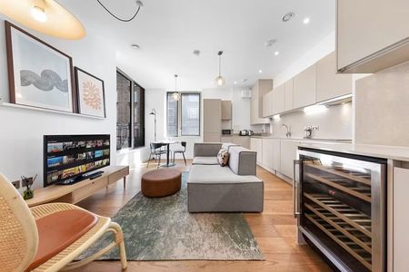 Redhill Street - Photo 2