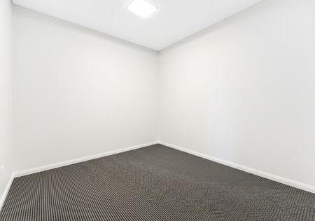 North Facing I Room-Sized Study I Pool & Gym I Next to East Village - Photo 3