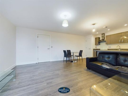 2 bedroom apartment to rent - Photo 1