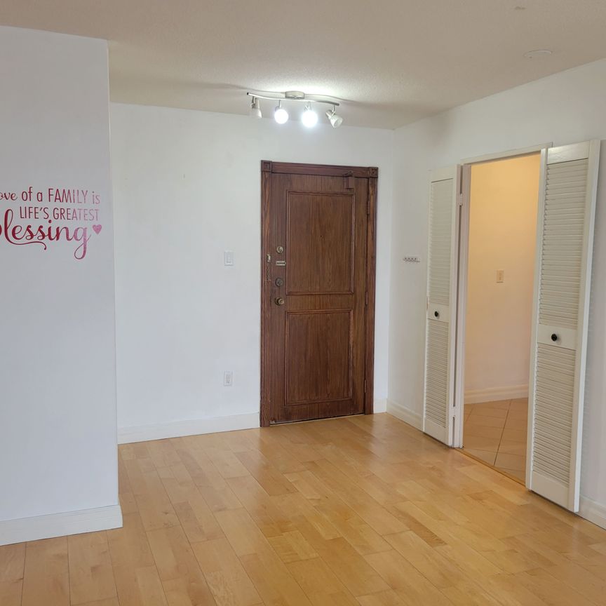 For Lease - 260 Seneca Hill Drive Unit# 1404, Toronto, Ontario - Photo 1