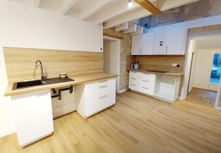 Location Maison 4 pièces 175m² LA SAUVE 33670 - Photo 4