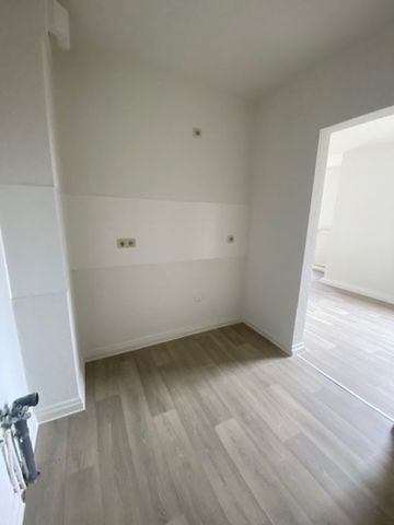 Helle 4 Zimmerwohnung + Balkon + Wannenbad +optional Garage in Brunsbüttel OTTO STÖBEN GmbH - Foto 4