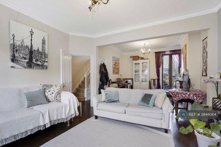 4 bedroom terraced house to rent - Photo 2