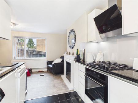 House share to rent - Photo 4