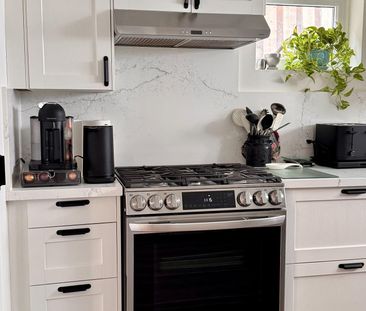 For Lease - 6 Frankfort Avenue Unit# Lower, Toronto, Ontario - Photo 5