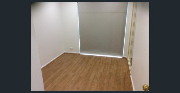 Well Presented 3 X 1 HOUSE - Photo 1