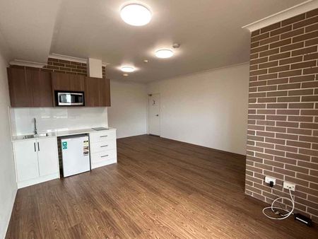 2 Studios Available ! - Photo 4