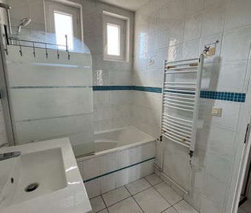 Location Appartement 3 pièces 56m² - Photo 2