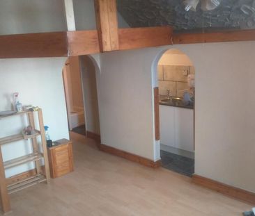 Studio to rent - Photo 5