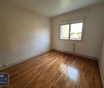 Location Appartement 3 pièces 70m² ANGOULEME 16000 - Photo 2