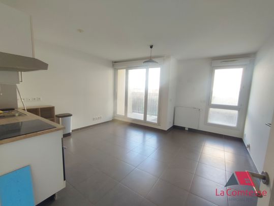 Location Appartement 2 pièces 39m² MARSEILLE 7ème - Photo 1