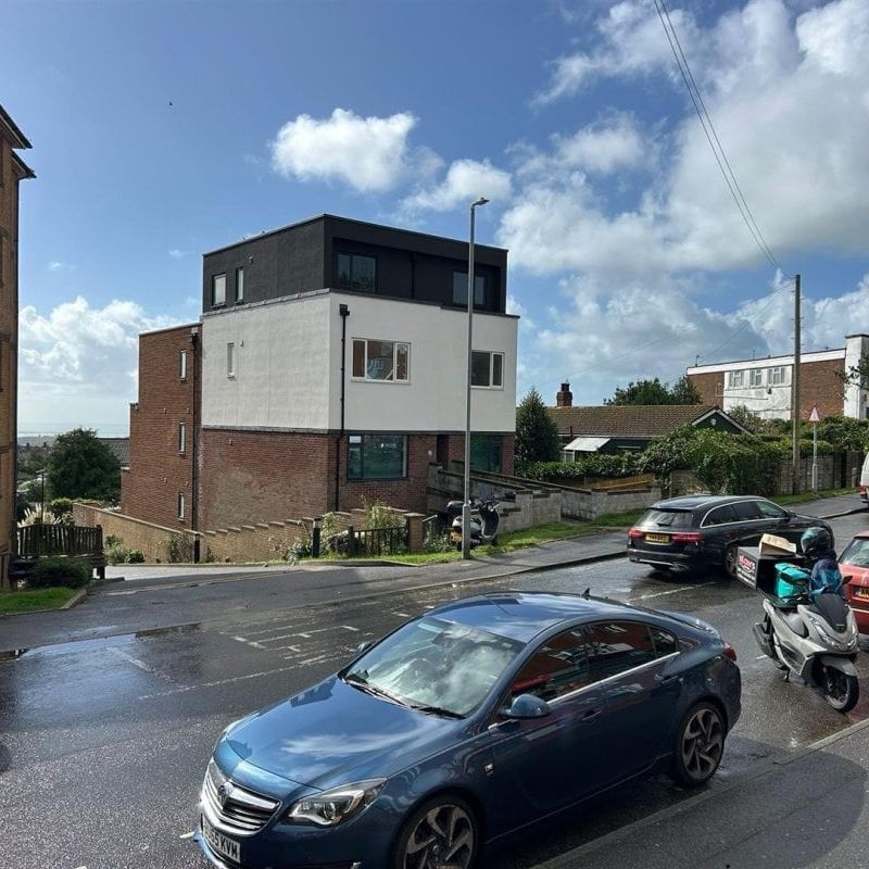 Warren Way, Brighton - Photo 1