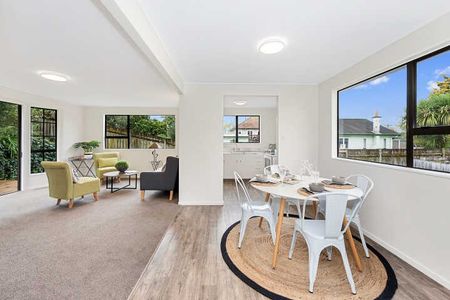 Perfectly positioned in the popular suburb of Forest Lake, this tidy three-bedroom, two-bathroom home offers excellent convenience and comfortable living. - Photo 2