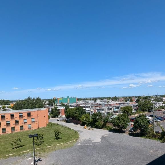 2 CH - 1 SDB - Montreal - $2,175 /mo - Photo 1