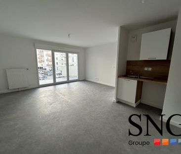 T4 AVEC BALCON + PARKING - Photo 3