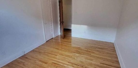 3 CH - 1 SDB - Montréal - $1,850 /mo - Photo 2