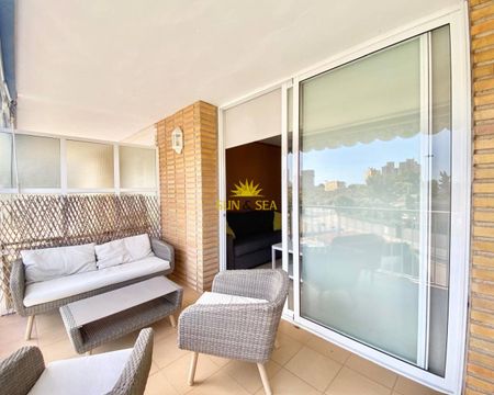 1 BEDROOM APARTMENT IN ALICANTE - Photo 3