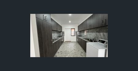 5 STAR ULTRA MODERN LUXURY STUDIO APARTMENT WITH PRIVATE COURTYARD!!! - Photo 4