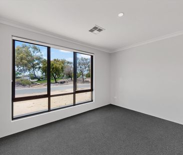 Lifestyle Awaits 4x2 plus Family Room - Photo 3