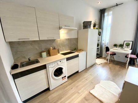 Kawalerka *KATOWICE - DĄBRÓWKA MAŁA* 20 m² - Фото 5