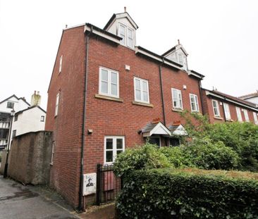 4 bedroom terraced house to rent - Photo 5