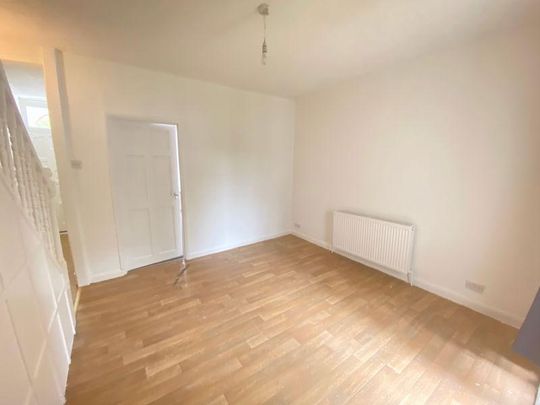 3 bedroom property to rent - Photo 1