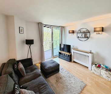 2 bedroom apartment to rent Channel Way, Southampton, Hampshire, SO14 - Photo 2